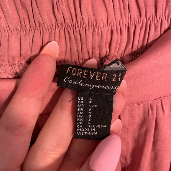 Cute maxi skirt with slits at the sides - Picture 2 of 3